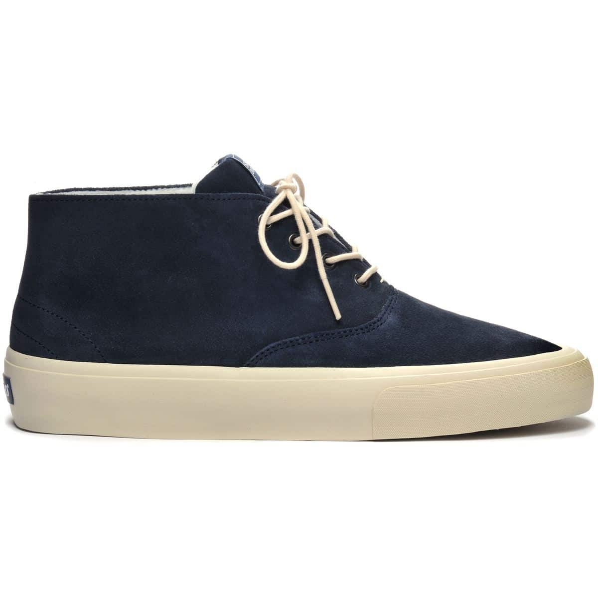 SEBAGO-L7111EMW-908R-JOHN_CHUKKA-00.jpg JOHN CHUKKA SUEDE ΜΠΛΕ ΣΚΟΥΡΟ - Image 1
